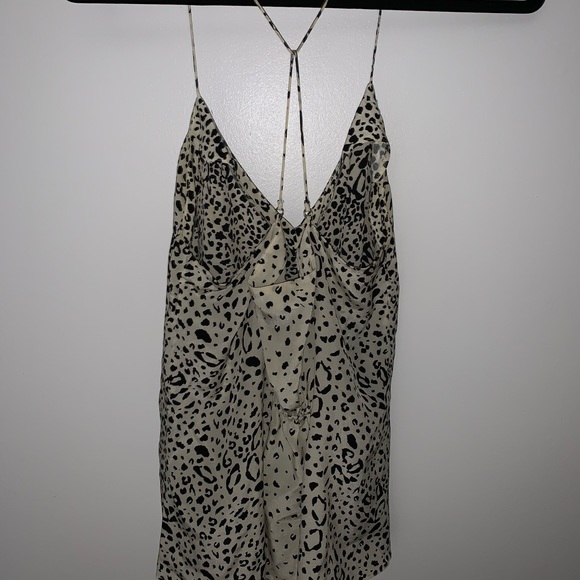 Aritzia 100% silk top - Picture 2 of 3